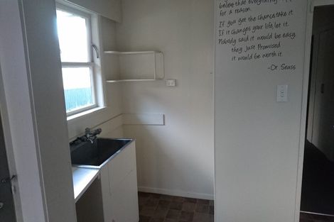 Photo of property in 4 Prouse Crescent, Naenae, Lower Hutt, 5011