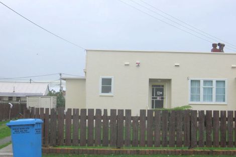 Photo of property in 8 Pirie Crescent, Moera, Lower Hutt, 5010