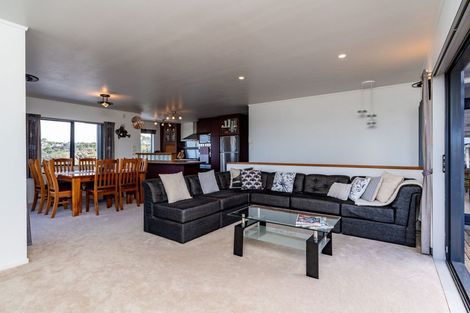 Photo of property in 5 Marram Place, Mangawhai Heads, Mangawhai, 0505