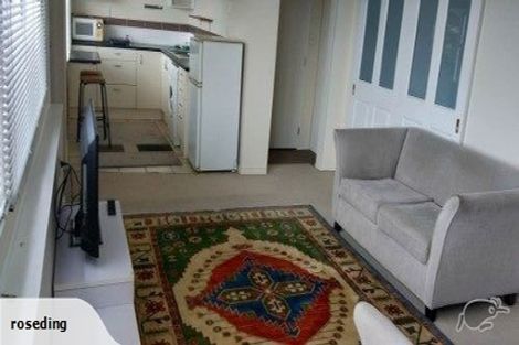 Photo of property in 102 Carlisle Road, Browns Bay, Auckland, 0632