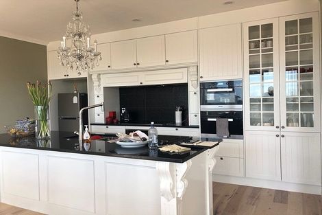 Photo of property in 19 Headland Drive, Long Bay, Auckland, 0630