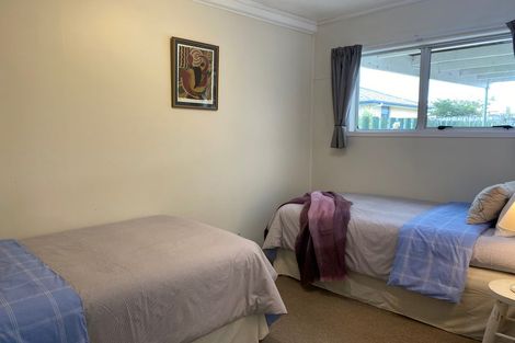 Photo of property in 2a Garrison Street, Carterton, 5713