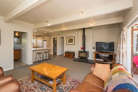 Photo of property in 39 Crofton Road, Harewood, Christchurch, 8051