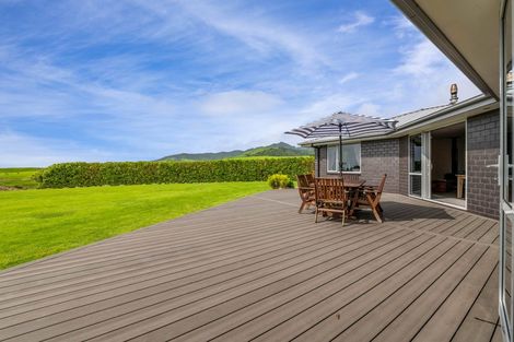 Photo of property in 169 Upper Pitone Road, Pitone, New Plymouth, 4374