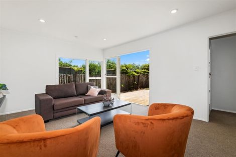 Photo of property in 87a Kawaha Point Road, Kawaha Point, Rotorua, 3010