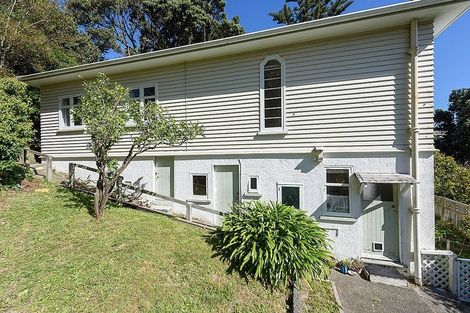 Photo of property in 33 Bentinck Avenue, Strathmore Park, Wellington, 6022