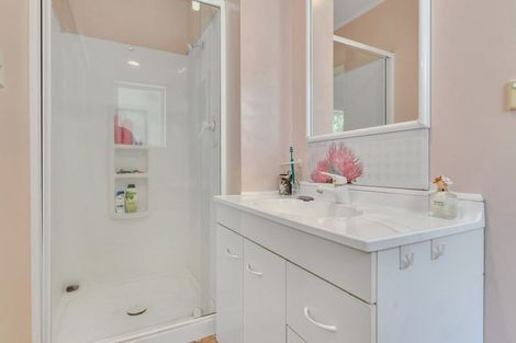 Photo of property in 55 Charles Street, Carterton, 5713