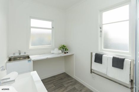 Photo of property in 400 Park Road North, Parkvale, Hastings, 4122