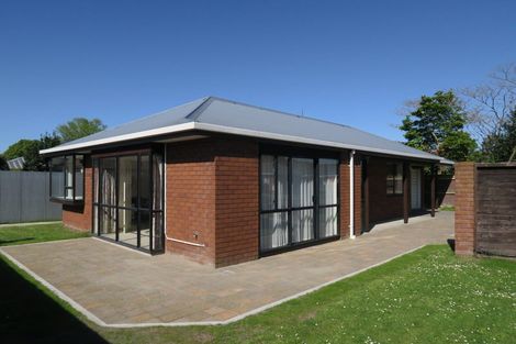 Photo of property in 5 Colwyn Street, Bryndwr, Christchurch, 8053