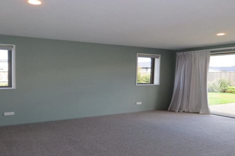 Photo of property in 7 Stackwood Avenue, Woodend, 7610