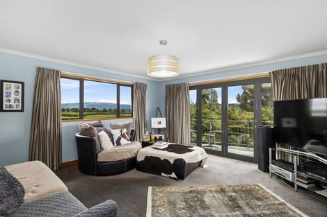 Photo of property in 43 Wingatui Road, Mosgiel, 9024