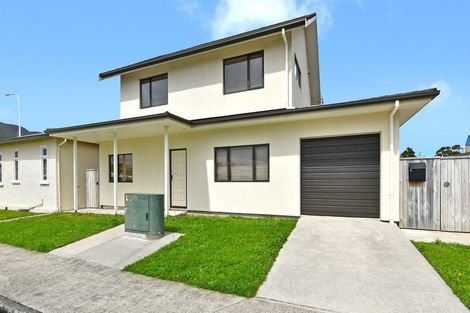 Photo of property in 1b Randwick Crescent, Moera, Lower Hutt, 5010