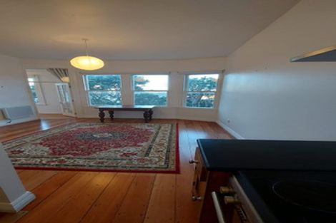 Photo of property in 61 Central Terrace, Kelburn, Wellington, 6012