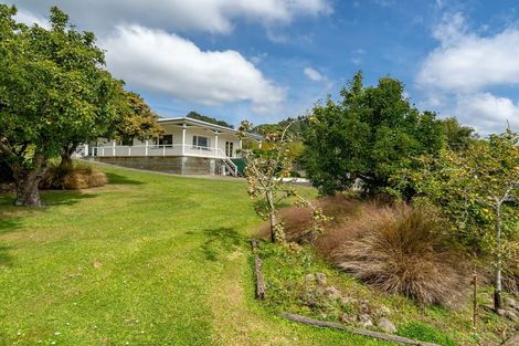 Photo of property in 1 Waikana Street, Broad Bay, Dunedin, 9014