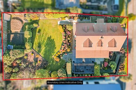 Photo of property in 15 Leven Street, South Hill, Oamaru, 9400