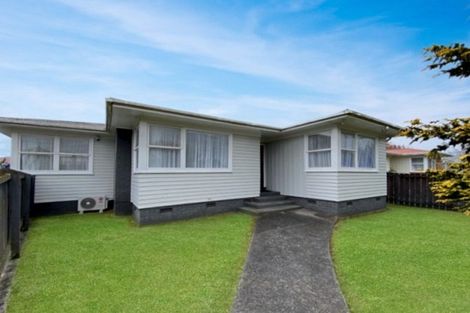 Photo of property in 56 Friedlanders Road, Manurewa, Auckland, 2102