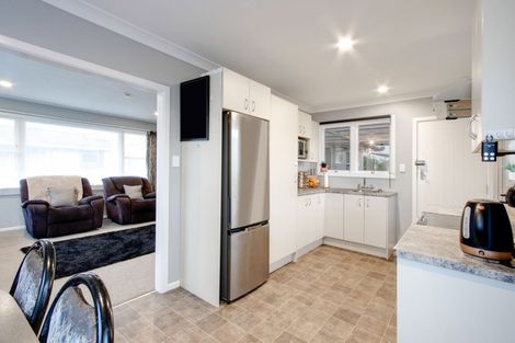 Photo of property in 135 Riverbend Road, Onekawa, Napier, 4110