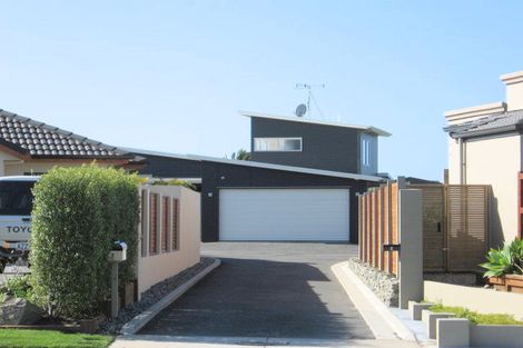 Photo of property in 9 Oriental Parade, Papamoa Beach, Papamoa, 3118