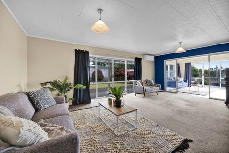 Photo of property in 146 Heta Road, Highlands Park, New Plymouth, 4312