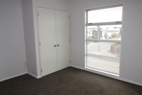 Photo of property in 132 Purchas Street, Edgeware, Christchurch, 8013