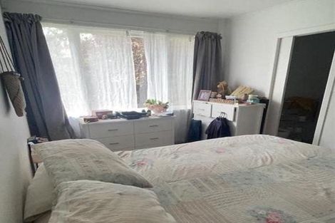 Photo of property in 32 Abbotleigh Avenue, Te Atatu Peninsula, Auckland, 0610