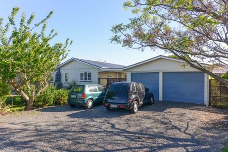 Photo of property in 2 Leyland Road, Te Awanga, 4102