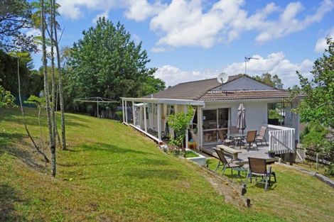 Photo of property in 12 Glenbervie Crescent, Massey, Auckland, 0614