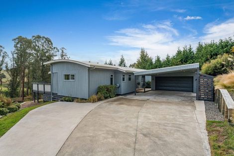 Photo of property in 140 Acacia Heights Drive, Acacia Bay, Taupo, 3385