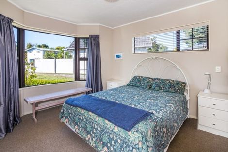 Photo of property in 2 Ascot Close, Richmond Heights, Taupo, 3330
