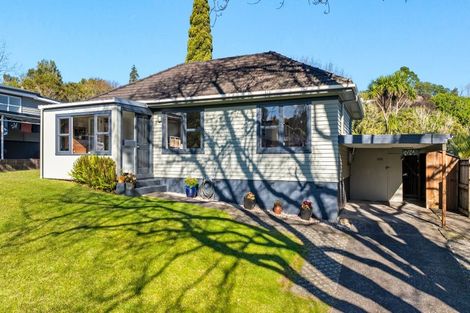 Photo of property in 14 Rosecamp Road, Beach Haven, Auckland, 0626