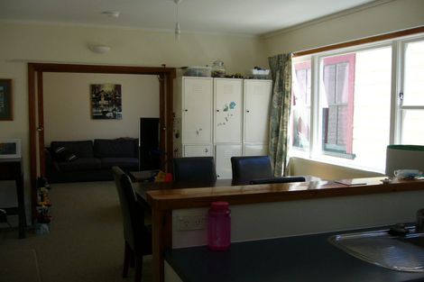 Photo of property in 49 Mckinley Crescent, Brooklyn, Wellington, 6021