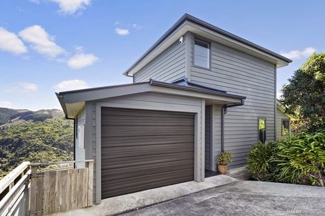 Photo of property in 7 Huntingdon Street, Northland, Wellington, 6012