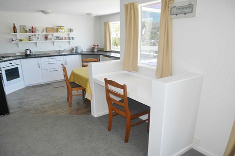 Photo of property in 1 Hawkhurst Road, Lyttelton, 8082