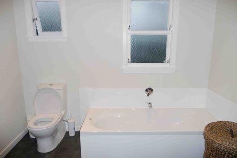 Photo of property in 8 Penrith Street, Westown, New Plymouth, 4310