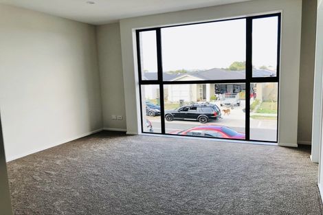 Photo of property in 14b Hollowout Street, Takanini, 2112