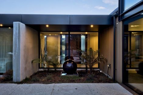 Photo of property in 24 Double Cone Road, Jacks Point, Queenstown, 9371