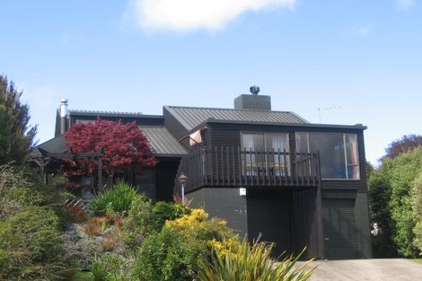 Photo of property in 6 Gladstone Grove, Richmond Heights, Taupo, 3330
