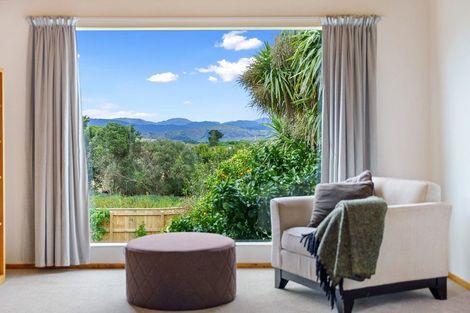 Photo of property in 321 Te Horo Beach Road, Te Horo Beach, Otaki, 5581