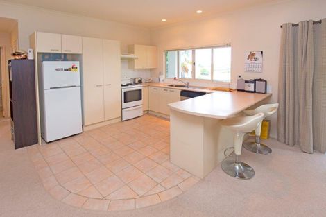 Photo of property in 1201 Whangaparaoa Road, Gulf Harbour, Whangaparaoa, 0930
