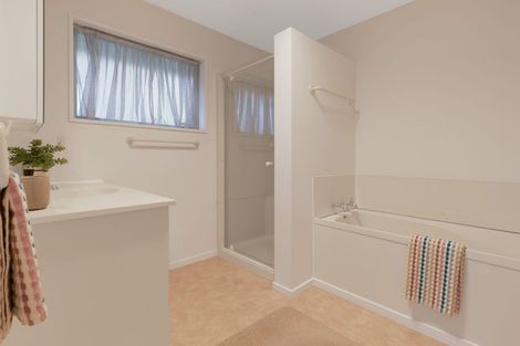 Photo of property in 36c Wades Avenue, Saint Martins, Christchurch, 8022