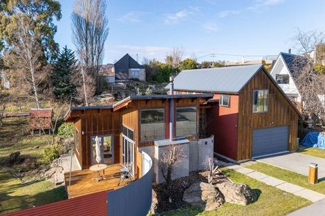 Photo of property in 3a Lanes Road, Bridge Hill, Alexandra, 9320