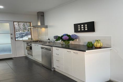 Photo of property in 1/636 Mount Wellington Highway, Mount Wellington, Auckland, 1062