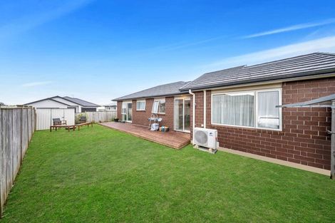 Photo of property in 28 Rainsford Road, Pukekohe, 2120