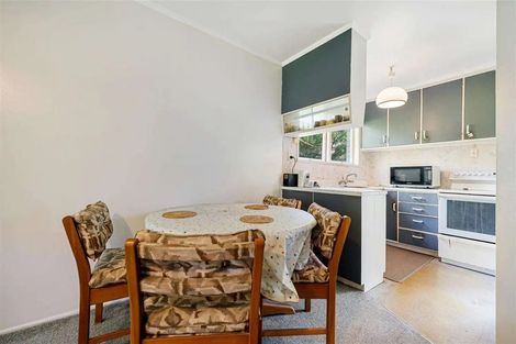 Photo of property in 2/375 Pakuranga Road, Pakuranga Heights, Auckland, 2010