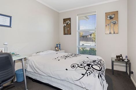 Photo of property in 33 Euphrasie Drive, Aidanfield, Christchurch, 8025