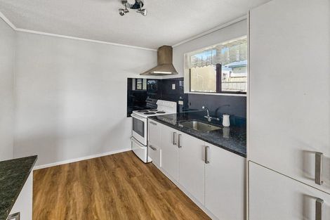Photo of property in 154 Sievers Grove, Cannons Creek, Porirua, 5024