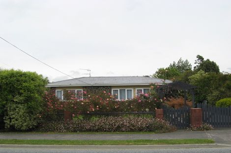 Photo of property in 19 Waimauku Station Road, Waimauku, 0812