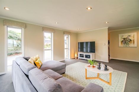 Photo of property in 11 Lithgow Drive, Otamatea, Whanganui, 4500