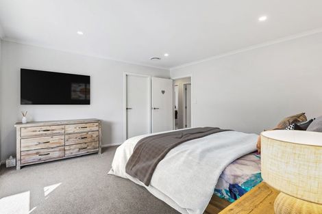 Photo of property in 14 Murray Ward Drive, Te Kauwhata, 3710