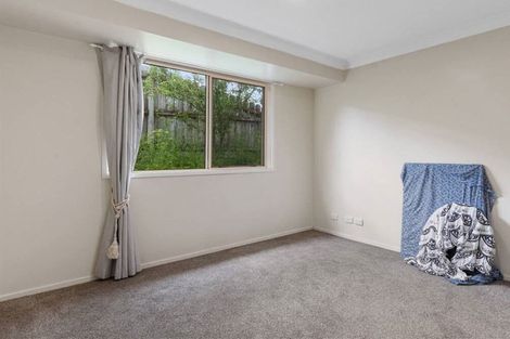 Photo of property in 39 Bluebird Crescent, Unsworth Heights, Auckland, 0632